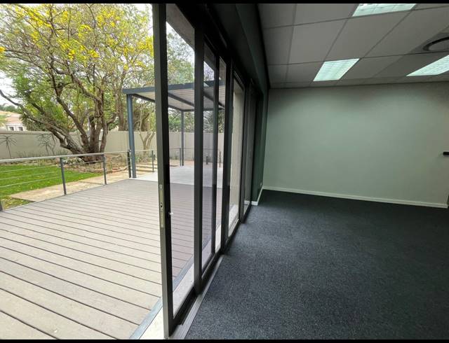 631M² OFFICE TO LET IN FOURWAYS